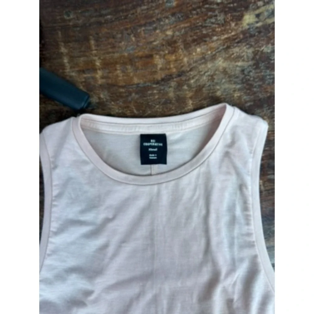 REI Tank Top Women's Size‎ XS Pink Sleeveless Yoga Coastal Athleisure Activewear